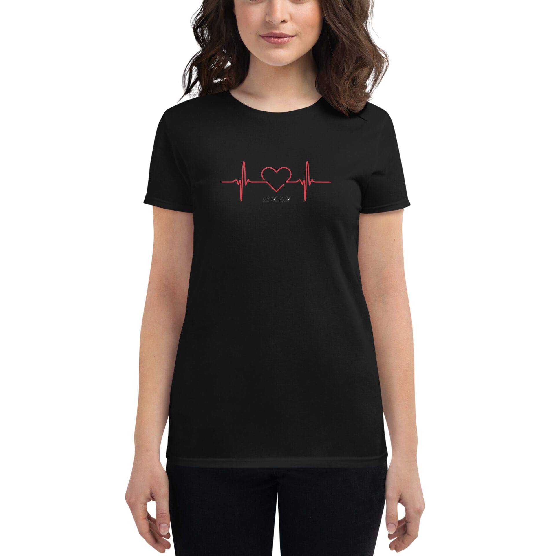 Women's Valentine's Day Short Sleeve T-Shirt - Heart Pulse
